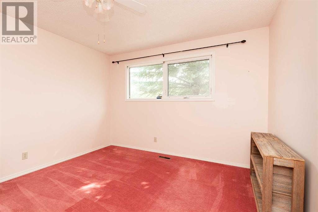 18 Trinity Place W, Lethbridge, Alberta  T1K 3W8 - Photo 15 - A2240143