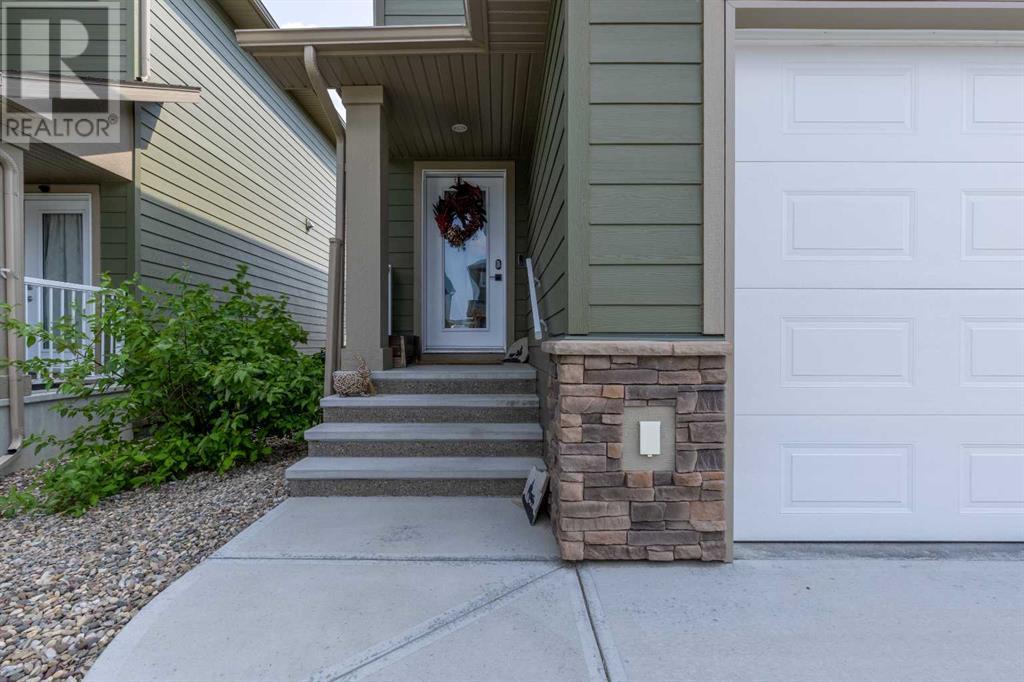 1, 1580 Stafford Drive N, Lethbridge, Alberta  T1H 7G8 - Photo 3 - A2234508