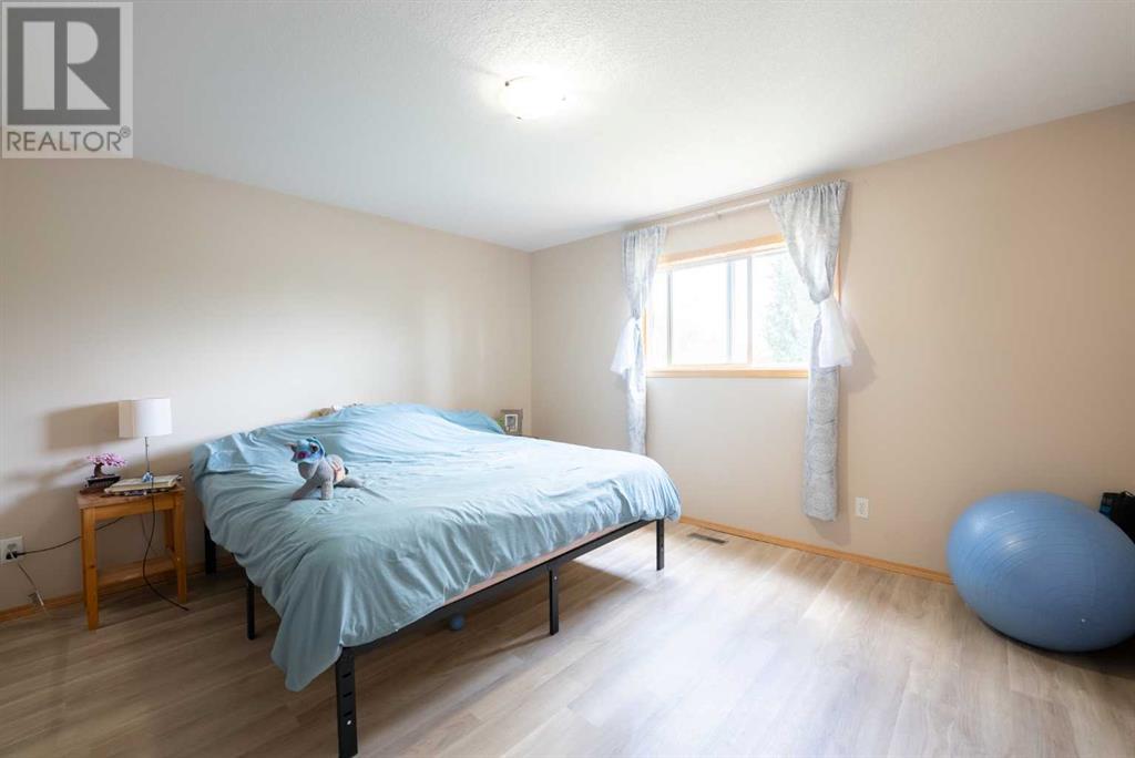 781 Blackfoot Terrace W, Lethbridge, Alberta  T1K 7X7 - Photo 11 - A2239979