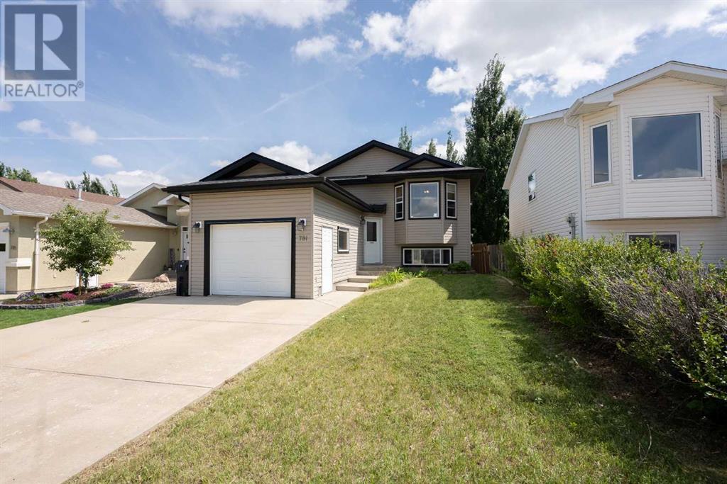 781 Blackfoot Terrace W, Lethbridge, Alberta  T1K 7X7 - Photo 1 - A2239979
