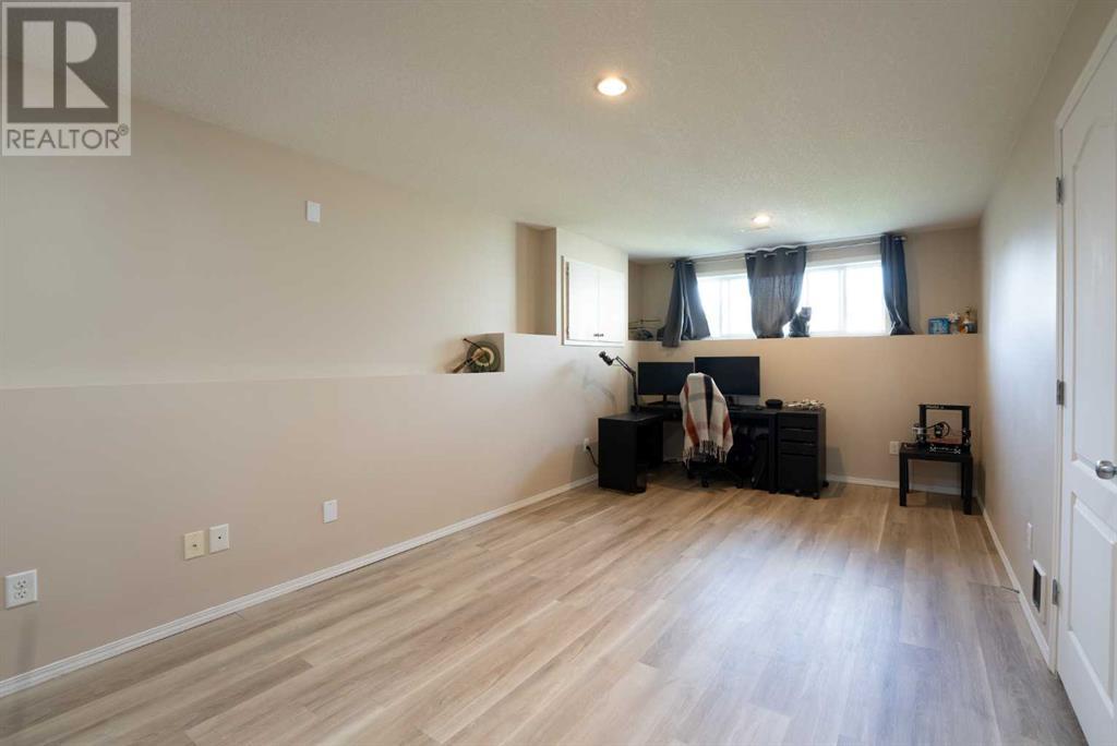 781 Blackfoot Terrace W, Lethbridge, Alberta  T1K 7X7 - Photo 16 - A2239979