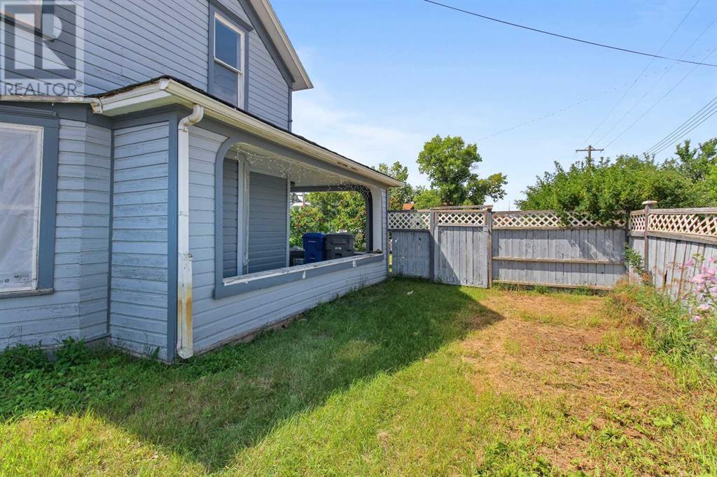 113 48 Avenue W, Claresholm, Alberta  T0L 0T0 - Photo 34 - A2240177