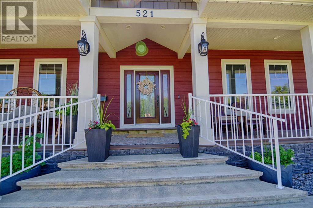 521 12 Avenue W, Barnwell, Alberta  T0K 0B0 - Photo 2 - A2236066