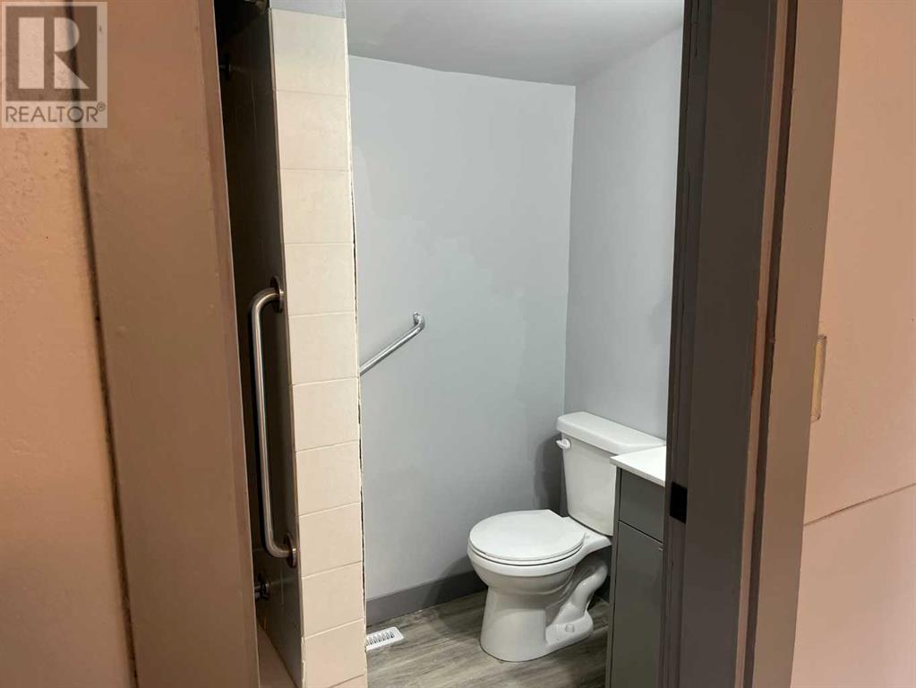 131 8 Avenue W, Bow Island, Alberta  T0K 0G0 - Photo 6 - A2206885