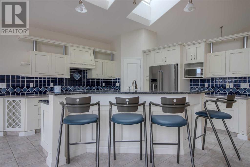 73 Fairmont Park Landing S, Lethbridge, Alberta  T1K 7L1 - Photo 7 - A2240989