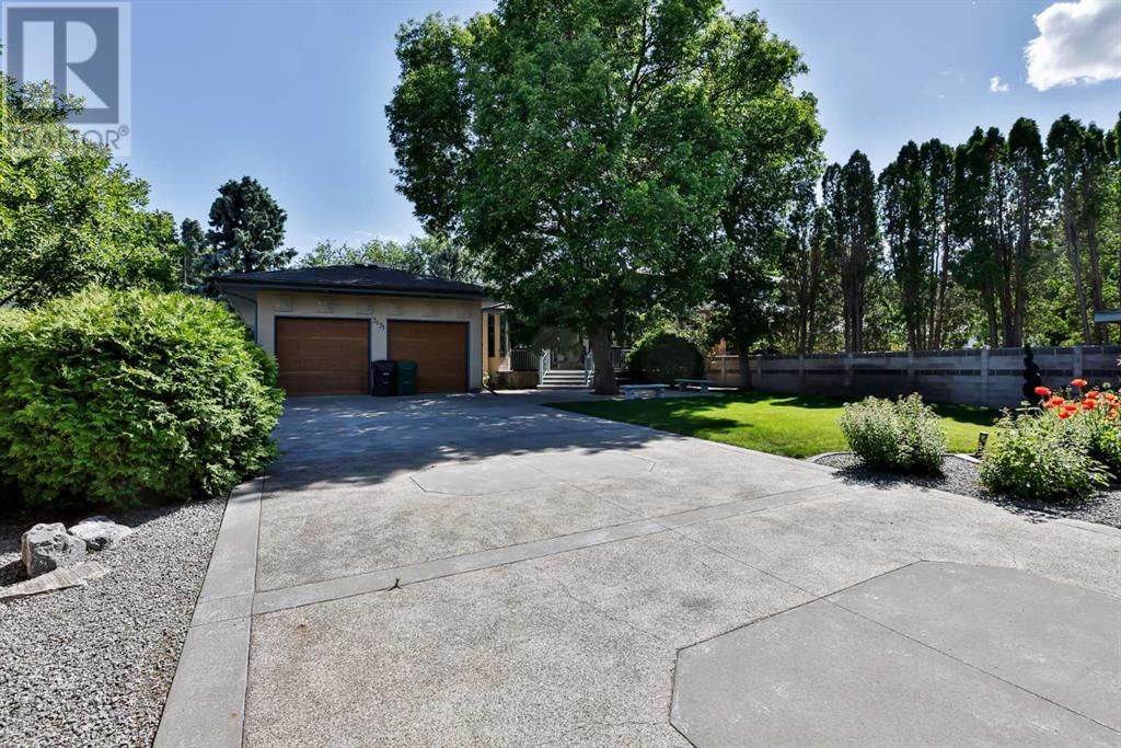 3131 Parkside Drive S, Lethbridge, Alberta  T1J 1N1 - Photo 35 - A2216766