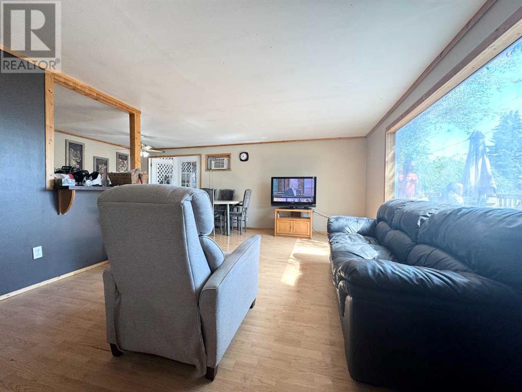 4938 57 Avenue, Taber, Alberta  T1G 1E5 - Photo 4 - A2241312
