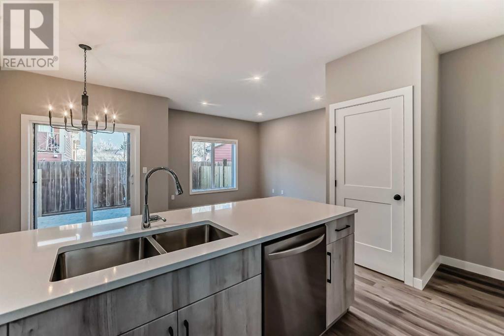 5, 1568 Stafford Drive N, Lethbridge, Alberta  T1H 2C5 - Photo 3 - A2232031
