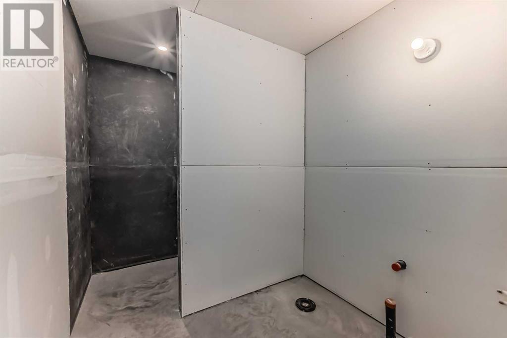 5, 1568 Stafford Drive N, Lethbridge, Alberta  T1H 2C5 - Photo 32 - A2232031