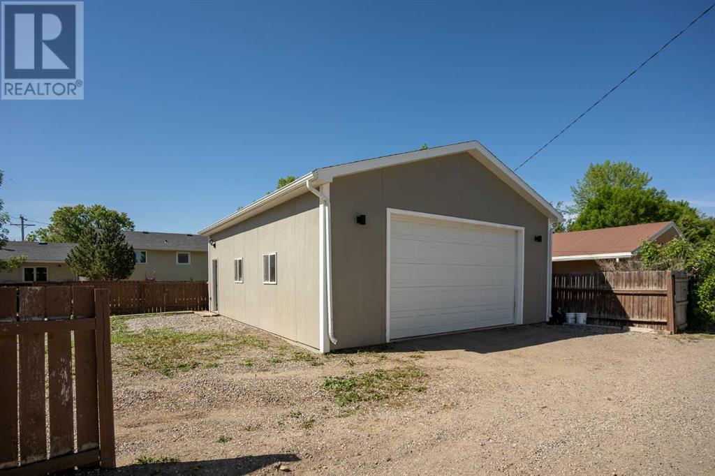 1004 20 Avenue, Coaldale, Alberta  T1M 1C2 - Photo 31 - A2225846