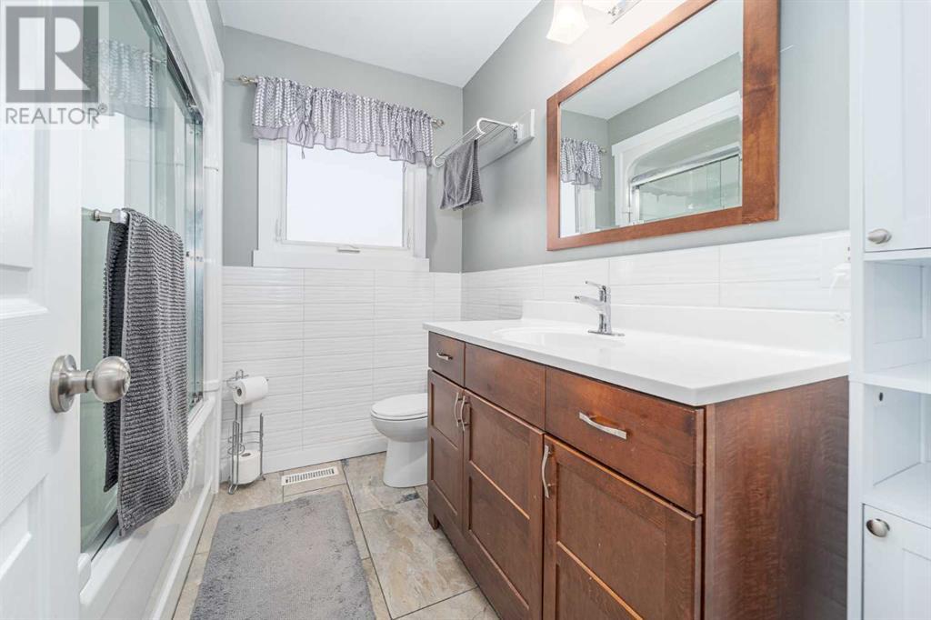 1004 20 Avenue, Coaldale, Alberta  T1M 1C2 - Photo 9 - A2225846