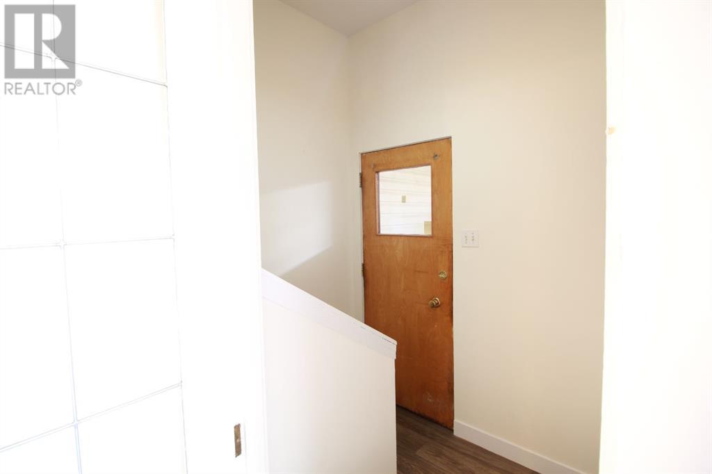 2709 6 Avenue N, Lethbridge, Alberta  T1H 0V4 - Photo 12 - A2232861