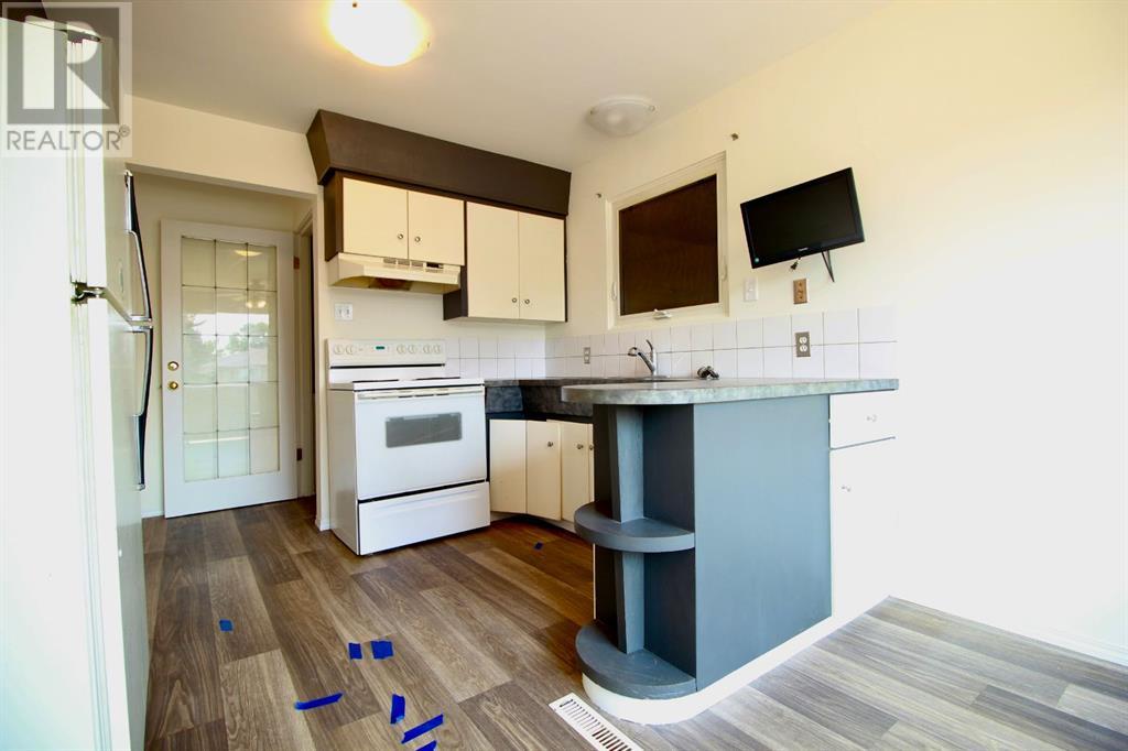 2709 6 Avenue N, Lethbridge, Alberta  T1H 0V4 - Photo 4 - A2232861