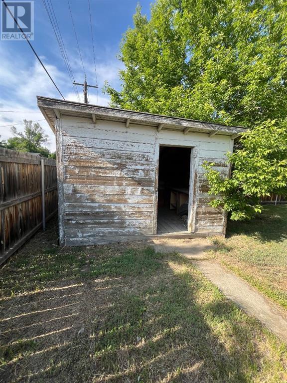 516 12 A Street N, Lethbridge, Alberta  T1H 2J8 - Photo 28 - A2227280