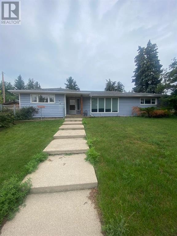 1304 14 Avenue S, Lethbridge, Alberta