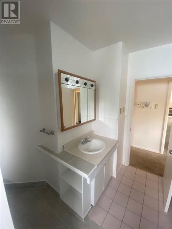 1304 14 Avenue S, Lethbridge, Alberta  T1K 0T4 - Photo 18 - A2241381
