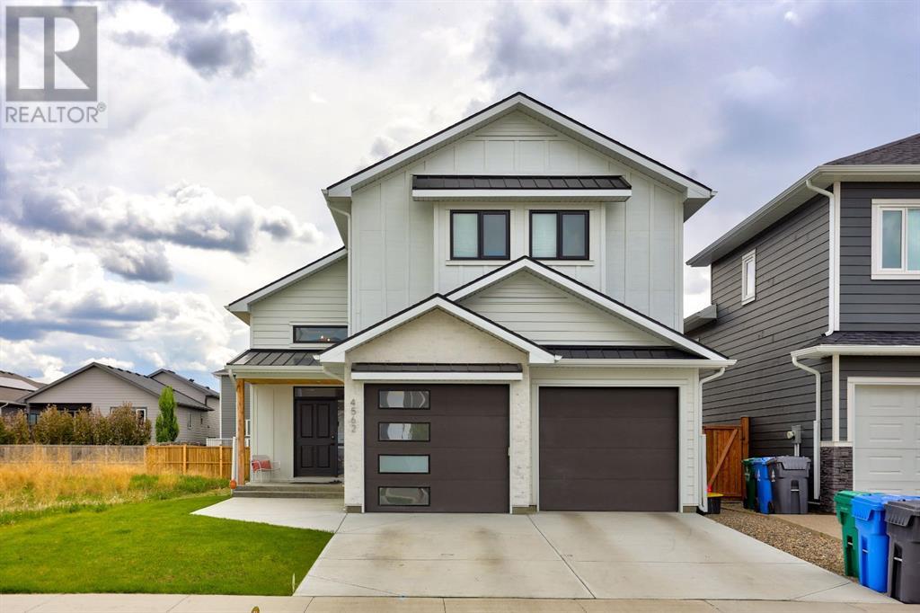 4562 40th Avenue S, Lethbridge, Alberta