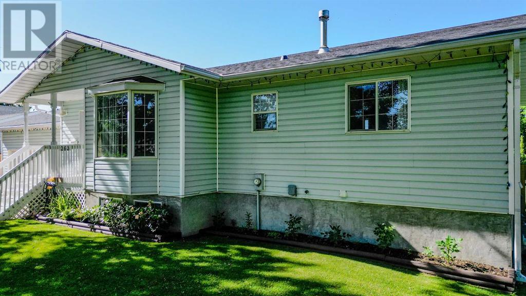 263 W 1 Avenue S, Magrath, Alberta  T0K 1J0 - Photo 38 - A2233823