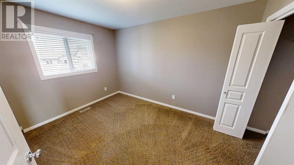 715 Silkstone Close W, Lethbridge, Alberta  T1J 4B9 - Photo 14 - A2240228