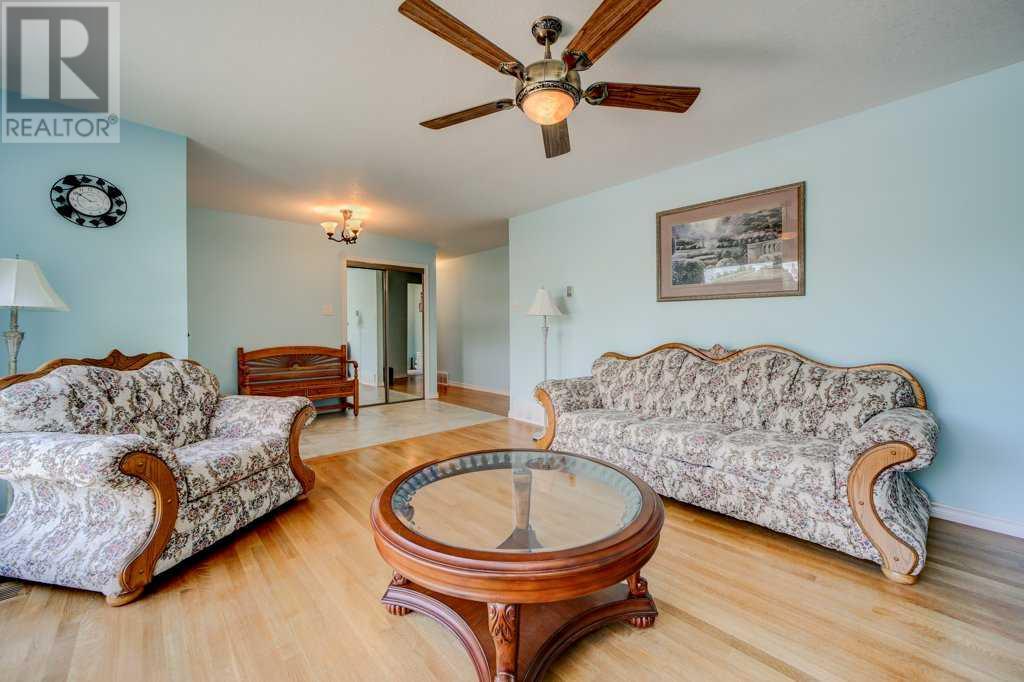 357 Laval Boulevard W, Lethbridge, Alberta  T1K 3W7 - Photo 6 - A2229114