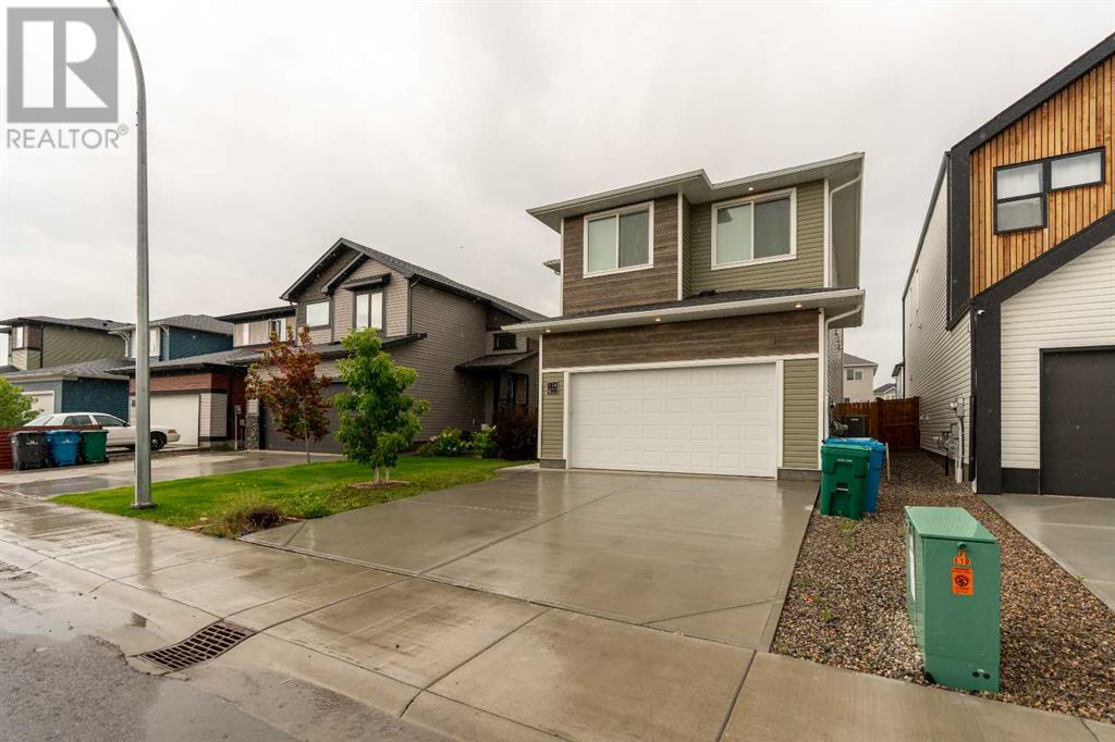 114 Goldenrod Way W, Lethbridge, Alberta  T1J 5V2 - Photo 2 - A2239669