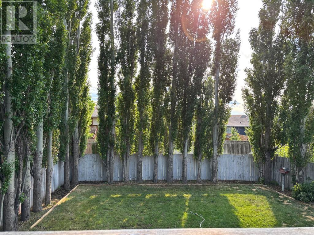 229 Mt Blakiston Road W, Lethbridge, Alberta  T1K 6M3 - Photo 27 - A2227735