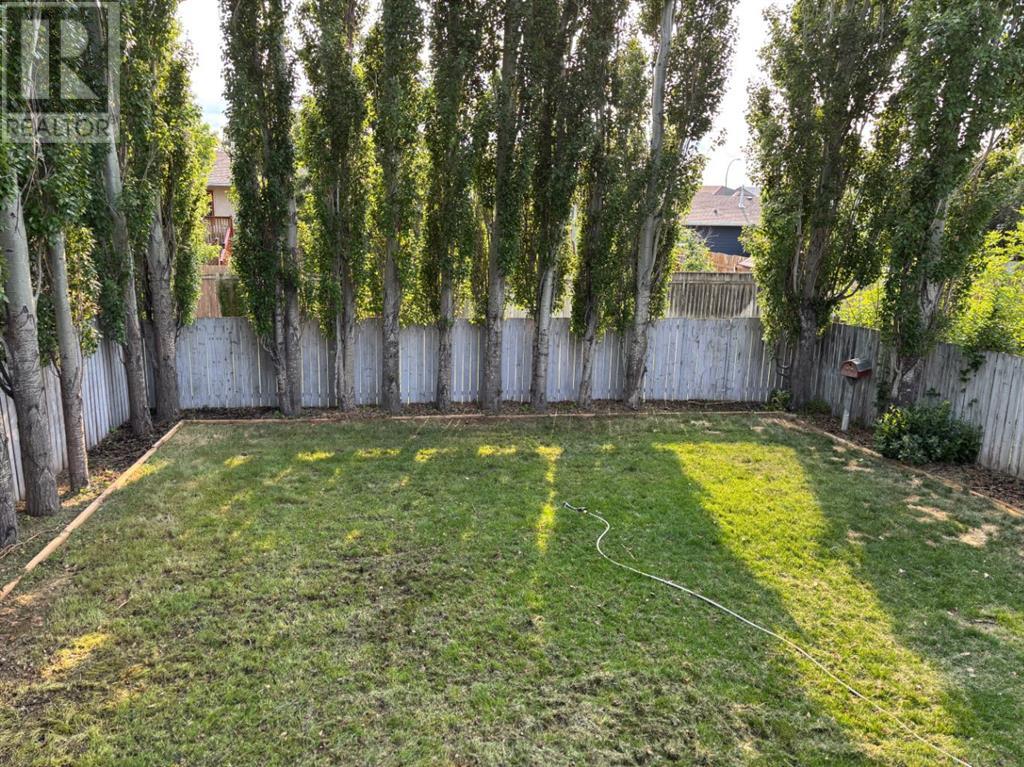 229 Mt Blakiston Road W, Lethbridge, Alberta  T1K 6M3 - Photo 26 - A2227735