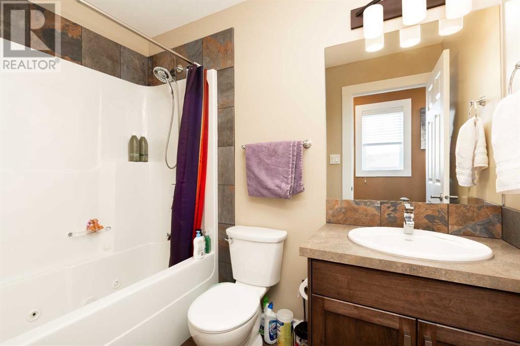 259 Mt Sundial Court W, Lethbridge, Alberta  T1J 5C3 - Photo 20 - A2216235