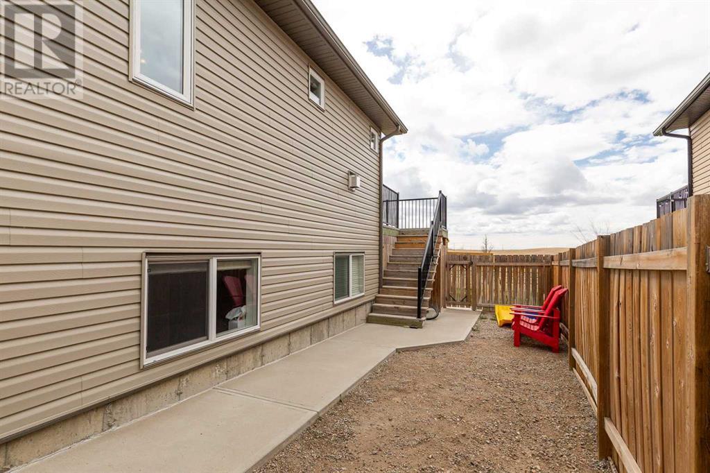 259 Mt Sundial Court W, Lethbridge, Alberta  T1J 5C3 - Photo 32 - A2216235