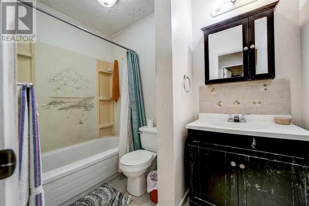 3 Columbia Place W, Lethbridge, Alberta  T1K 5A8 - Photo 13 - A2241289