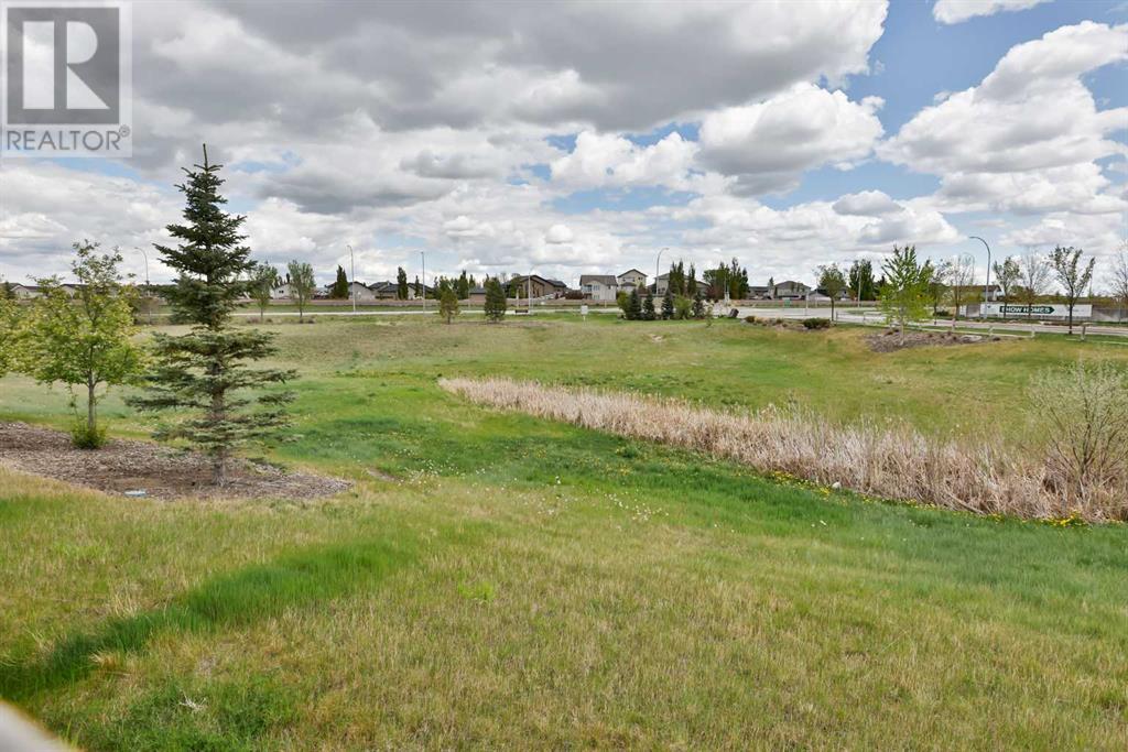 1, 103 Crocus Terrace W, Lethbridge, Alberta  T1J 5J3 - Photo 2 - A2223535