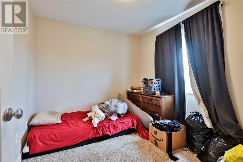 1, 103 Crocus Terrace W, Lethbridge, Alberta  T1J 5J3 - Photo 14 - A2223535