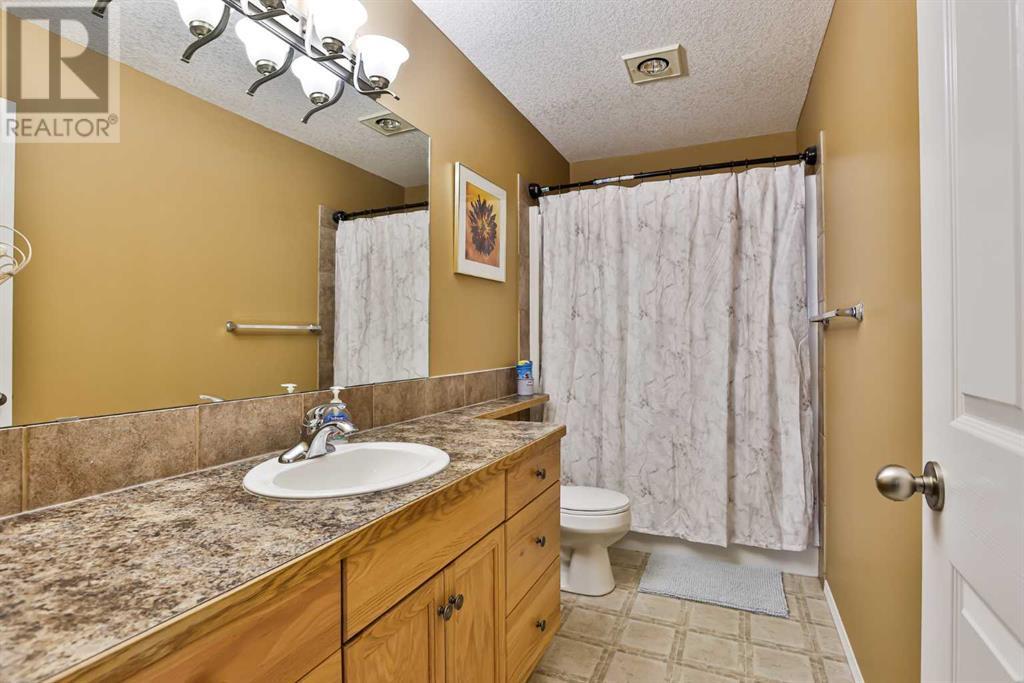 243 Squamish Court W, Lethbridge, Alberta  T1K 7Y9 - Photo 23 - A2237031