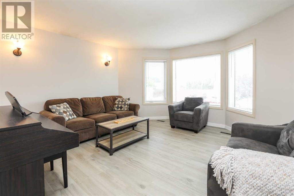 72 Aberdeen Road W  W, Lethbridge, Alberta  T1J 4Z2 - Photo 10 - A2241227