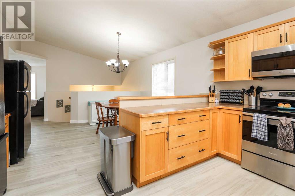 72 Aberdeen Road W  W, Lethbridge, Alberta  T1J 4Z2 - Photo 7 - A2241227