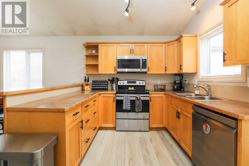 72 Aberdeen Road W  W, Lethbridge, Alberta  T1J 4Z2 - Photo 4 - A2241227