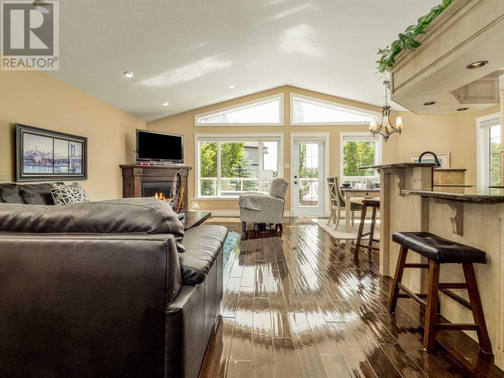 208 Mt Sunburst Place W, Lethbridge, Alberta  T1K 2S3 - Photo 10 - A2230437
