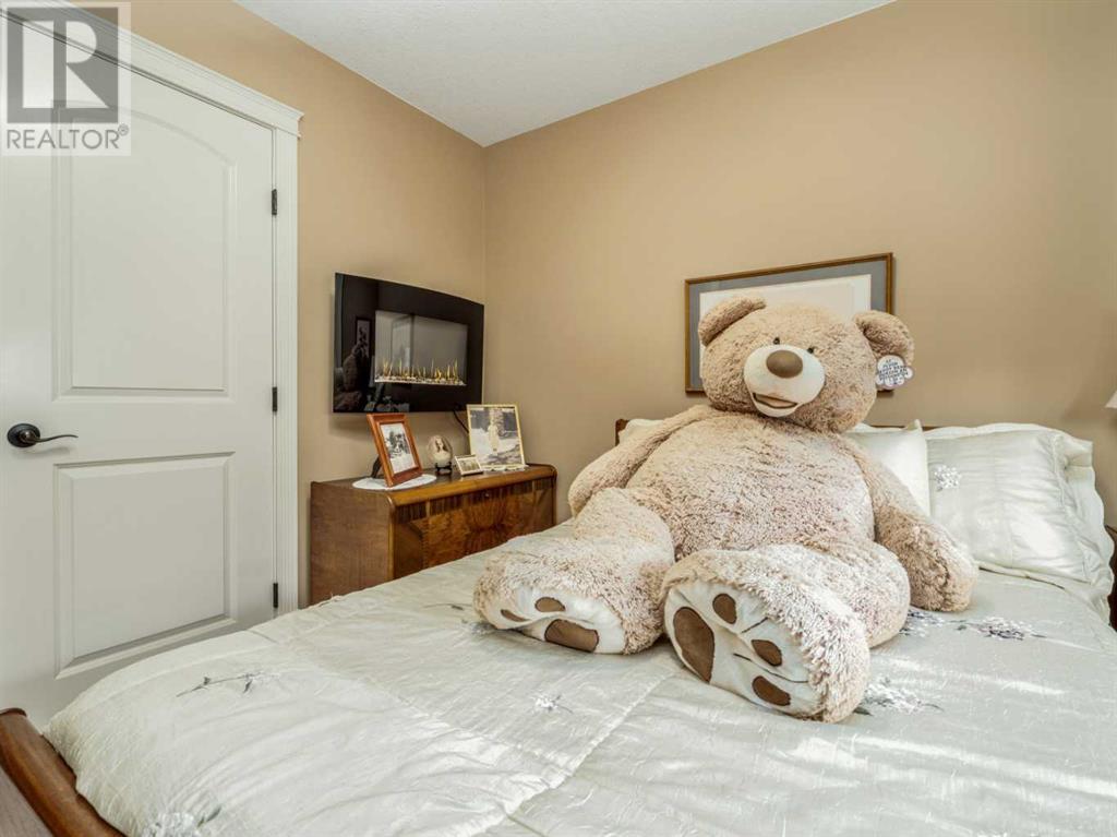 208 Mt Sunburst Place W, Lethbridge, Alberta  T1K 2S3 - Photo 21 - A2230437