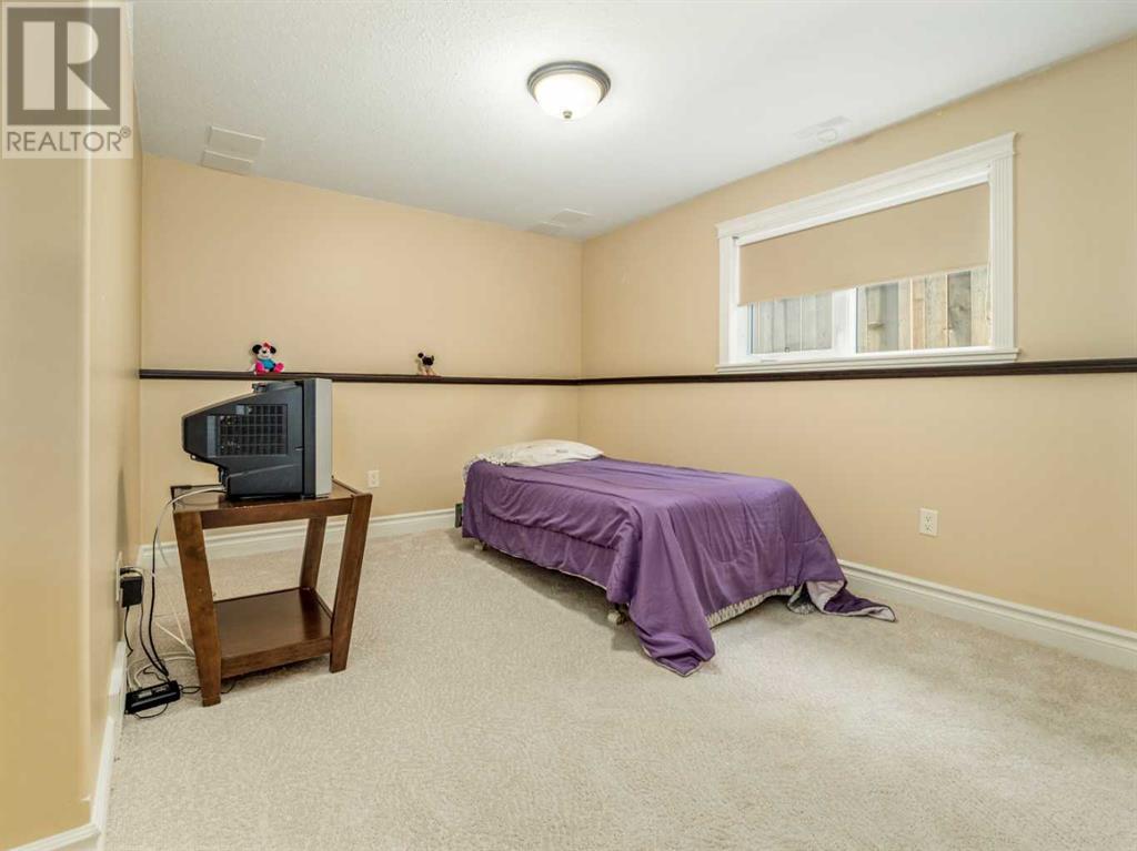 208 Mt Sunburst Place W, Lethbridge, Alberta  T1K 2S3 - Photo 40 - A2230437