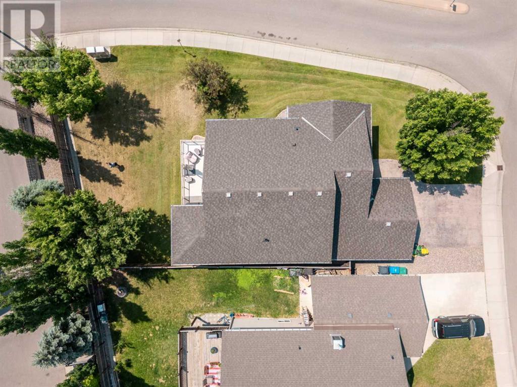208 Mt Sunburst Place W, Lethbridge, Alberta  T1K 2S3 - Photo 46 - A2230437