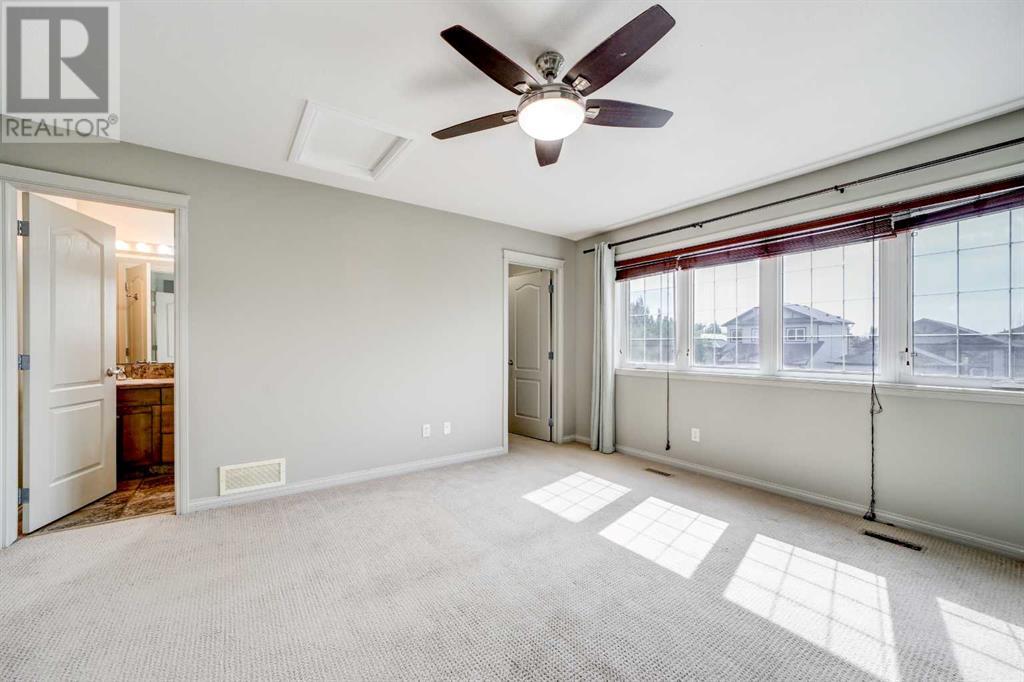 29 Coalbanks Links  W, Lethbridge, Alberta  T1J 4R8 - Photo 20 - A2235947