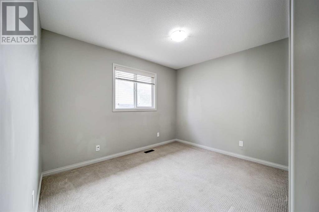 29 Coalbanks Links  W, Lethbridge, Alberta  T1J 4R8 - Photo 16 - A2235947