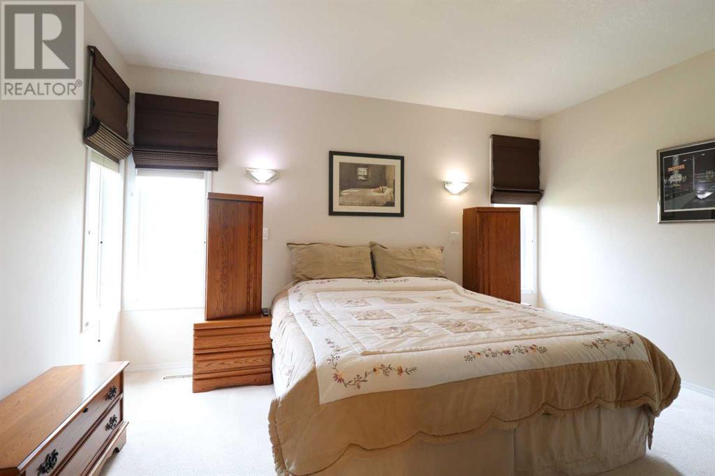 77 Fairmont Park Landing S, Lethbridge, Alberta  T1K 7L1 - Photo 17 - A2233414