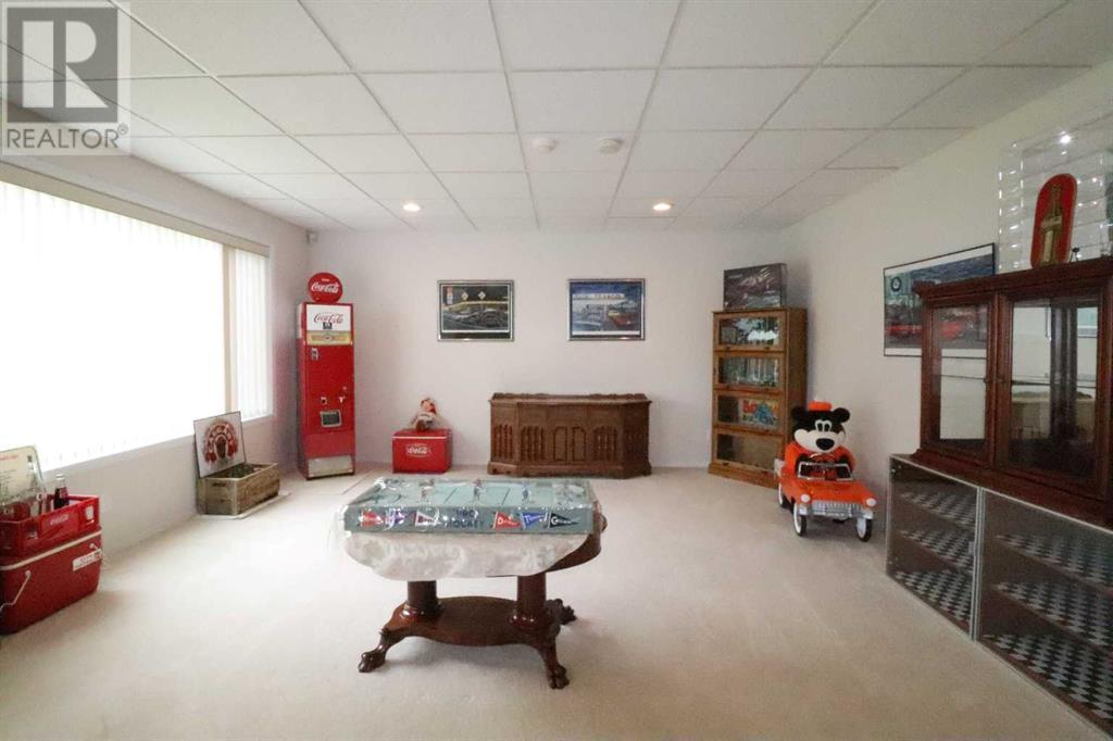 77 Fairmont Park Landing S, Lethbridge, Alberta  T1K 7L1 - Photo 26 - A2233414