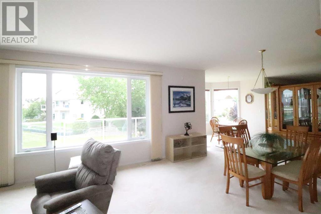 77 Fairmont Park Landing S, Lethbridge, Alberta  T1K 7L1 - Photo 4 - A2233414