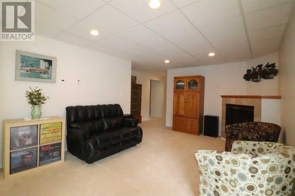 77 Fairmont Park Landing S, Lethbridge, Alberta  T1K 7L1 - Photo 29 - A2233414