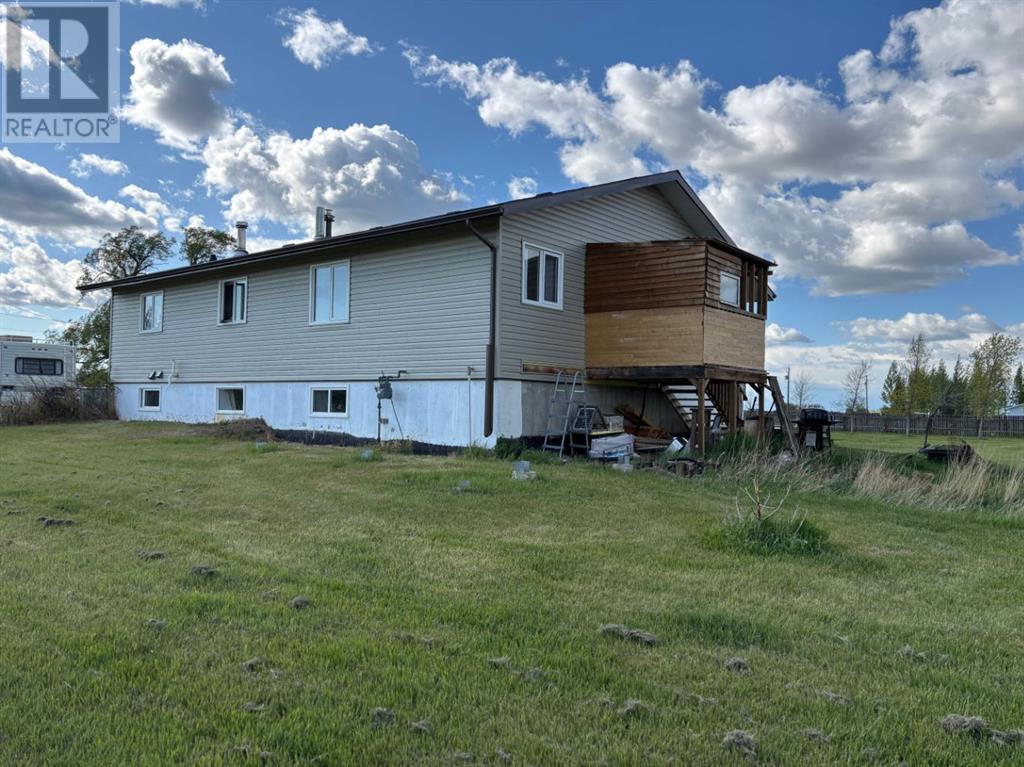 365 S 5 St W, Magrath, Alberta  T0K 1J0 - Photo 48 - A2223080