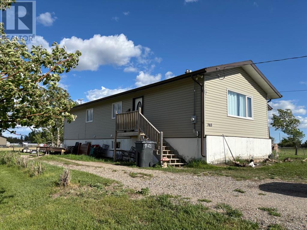 365 S 5 St W, Magrath, Alberta  T0K 1J0 - Photo 50 - A2223080