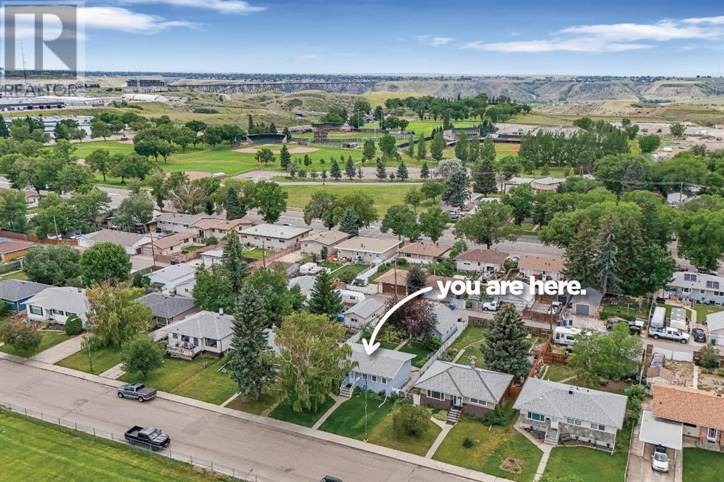 734 10 Street N, Lethbridge, Alberta  T1H 2E3 - Photo 4 - A2235818