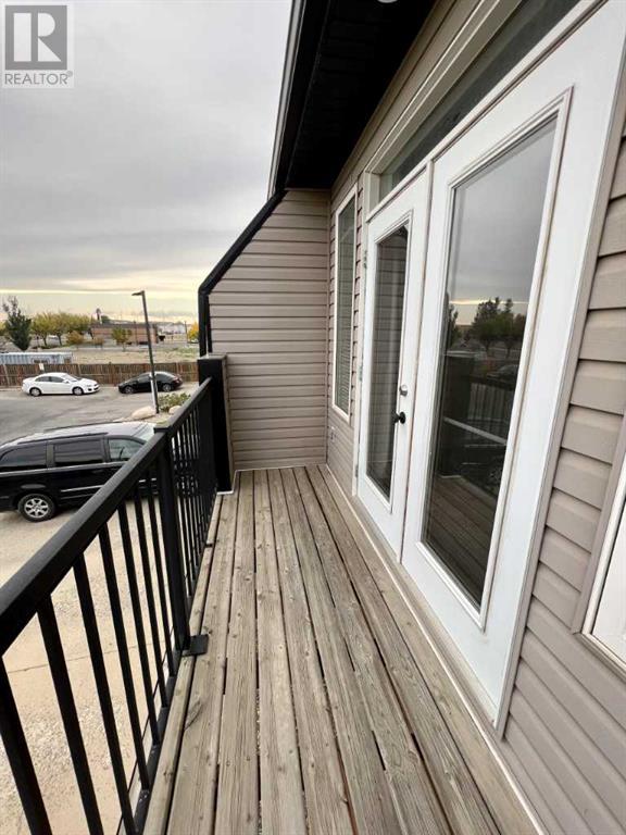 5, 762 Heritage Boulevard W, Lethbridge, Alberta  T1K 0W1 - Photo 2 - A2242231